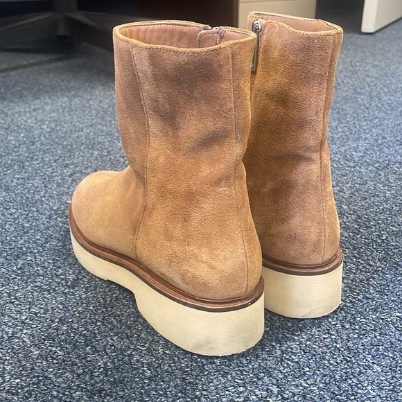 Aquatalia Maddie Weatherproof Suede Boot Women's - Picture 3 of 5